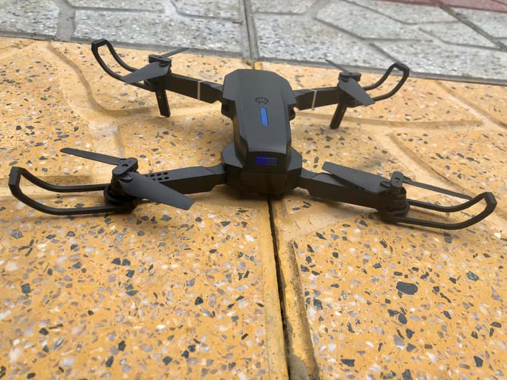 Mini drone con cámara HD negro 2.4GHz 1 batería